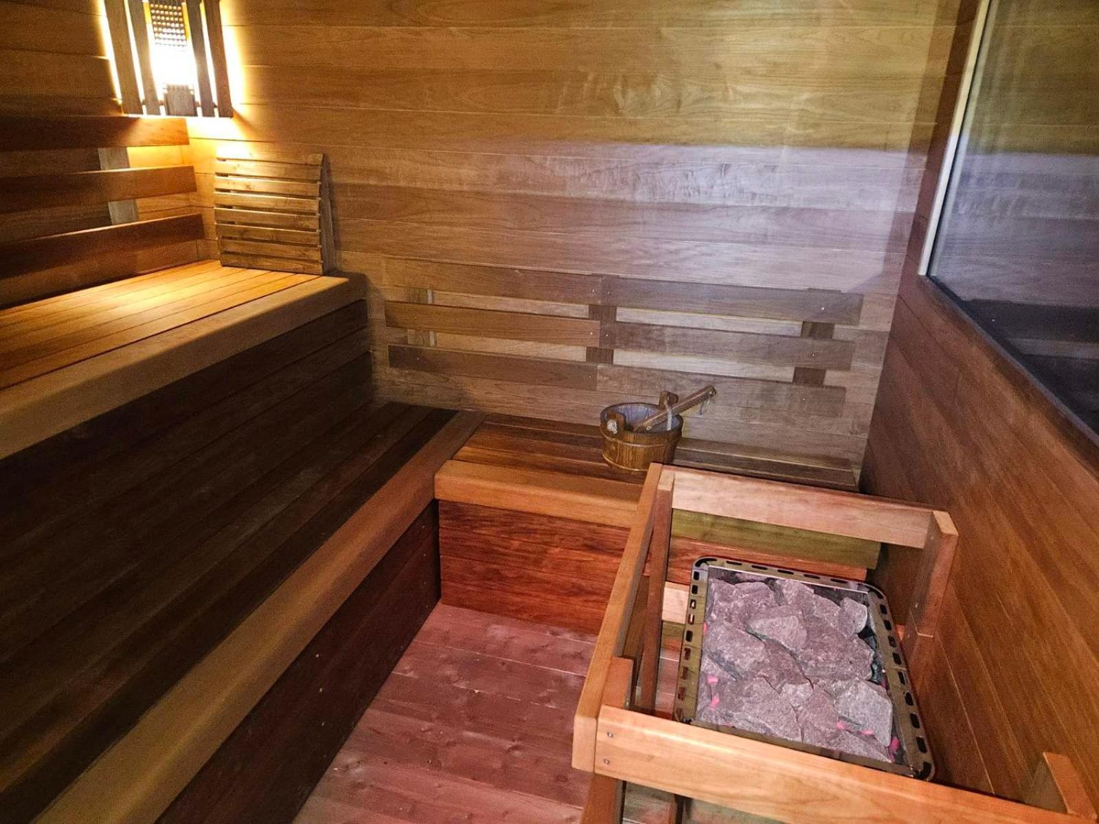 Apartmanovy Dom Krivan Bešeňová エクステリア 写真