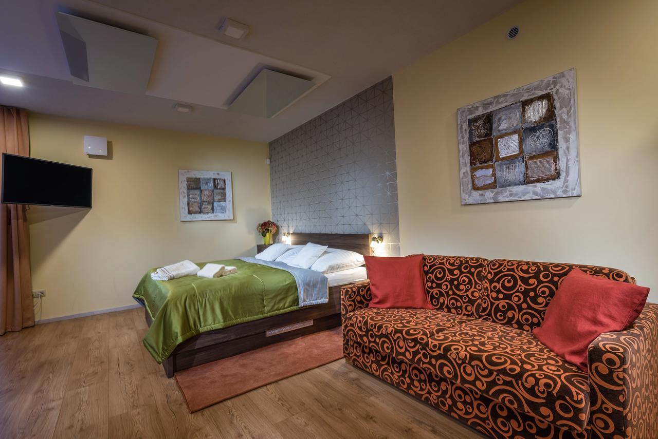 Apartmanovy Dom Krivan Bešeňová エクステリア 写真