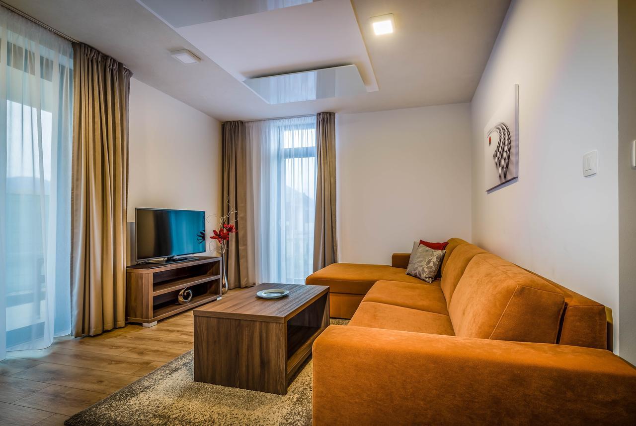 Apartmanovy Dom Krivan Bešeňová エクステリア 写真